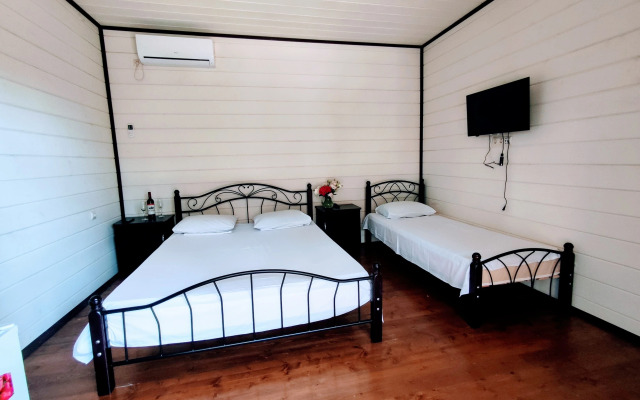 Amir Guest House