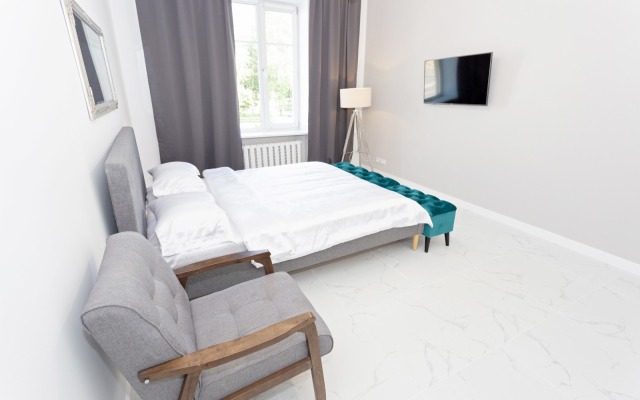 Stilnye apartamenty s dvumya spalnyami v tsentre Apartments