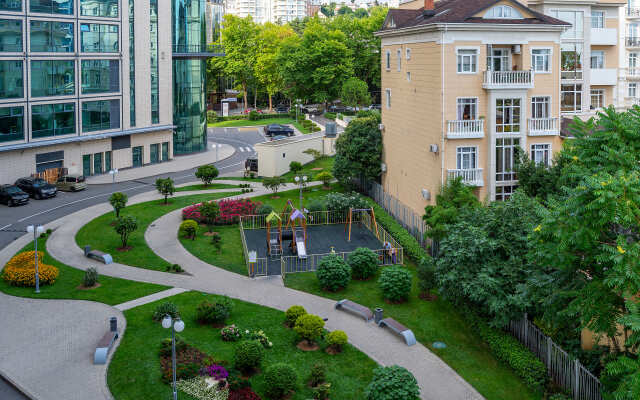 Orjonikidze 11/1 Flat
