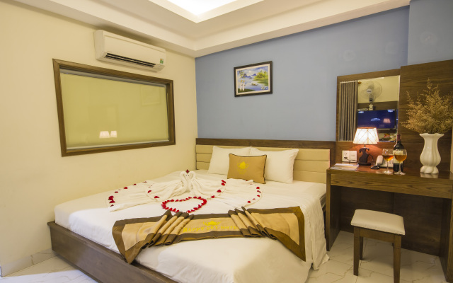 Happy Sky Hotel