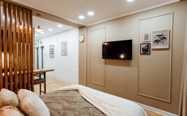 Квартира Уютные апартаменты возле ТРЦ Планета