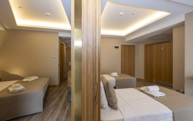 Hotel Ravi
