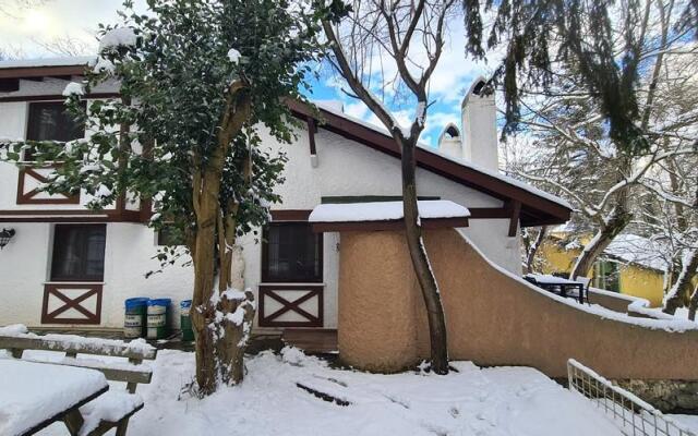 Polonezköy Country Club & Accommodation in the Wildlife Park