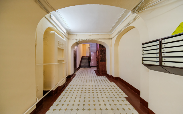 Uyutnaya Naprotiv Metro Pushkinskay I Vitebskogo Vokzala Flat