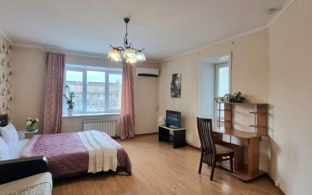 Апартаменты 140 Уютный Дом