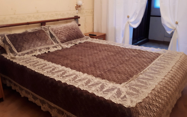 Uyutnaya v Zelenoy Zone Tikhom Rayone Kvartira