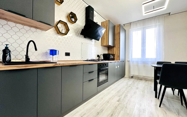 Квартира Просторная на Земнухова