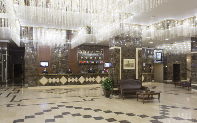 President Hotel