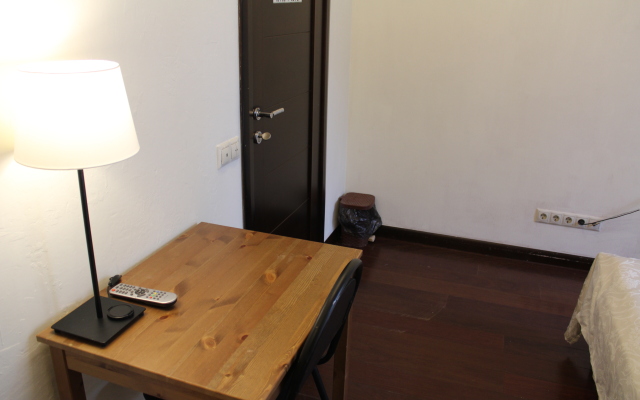 Avgust Kurskij Guesthouse