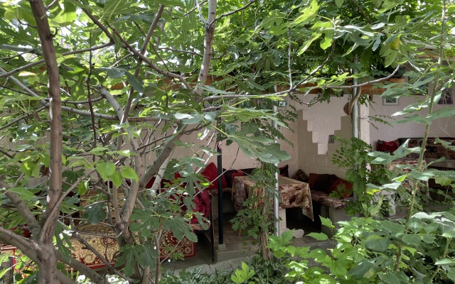 Nikol Guest House