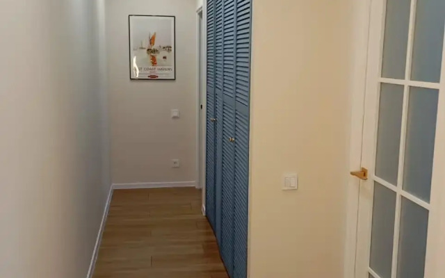 Na Kvartale U Metro Flat