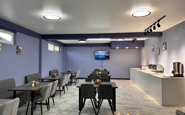 Feniks Hotel