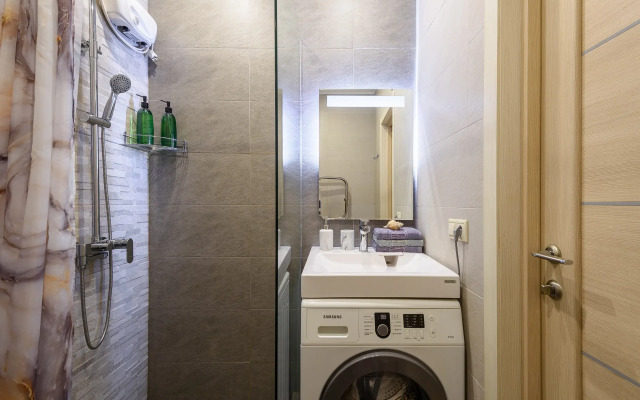 Апартаменты Студия у метро Окружная  Bon Voyage