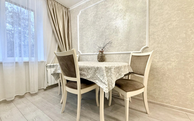 Апартаменты ApartMari элегантные двухкомнатные в самом центре Калининграда