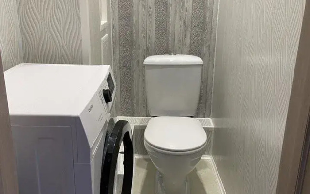 Svetlaya 2kh Komnatnaya Flat