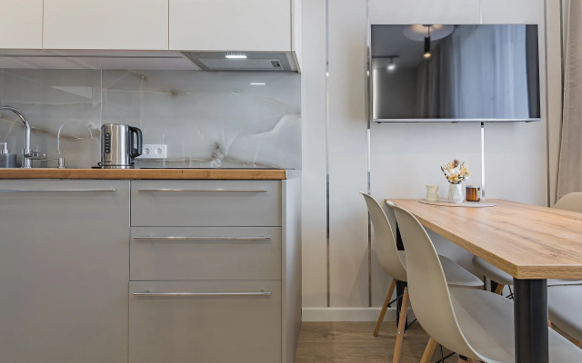 Апартаменты в центре города на улице Б Панина с парковкой Сова-Дом