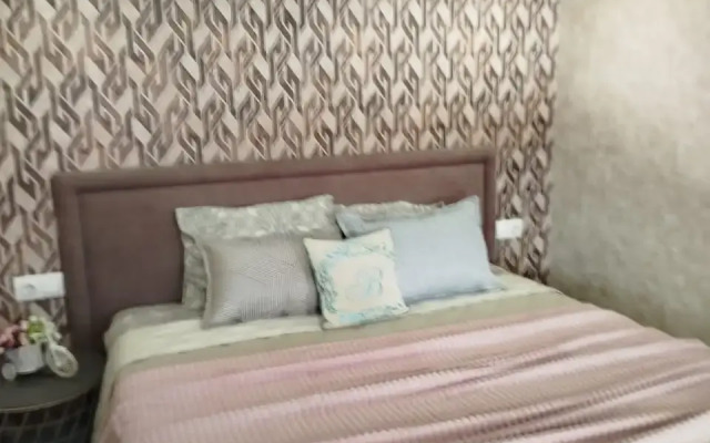 Na Chernyshevskogo V Tsentre Omska Flat