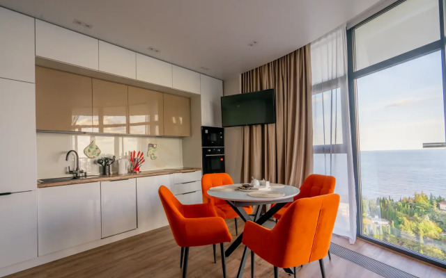 LS-Orange Apartments