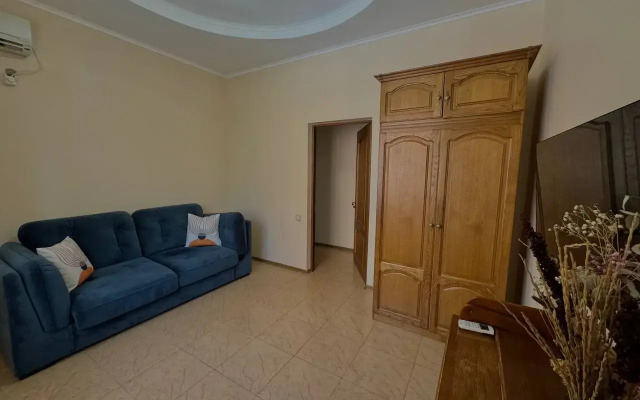 Semeyny lyuks s saunoy Flat