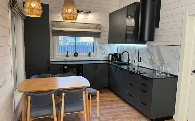 Частный дом на Александровской 10А