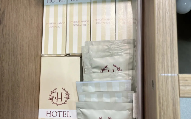 Na Ul Landyshevaya 12/7 Flat