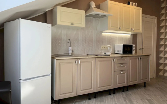 261 Mansarda 12 Min Do Plyazha Flat