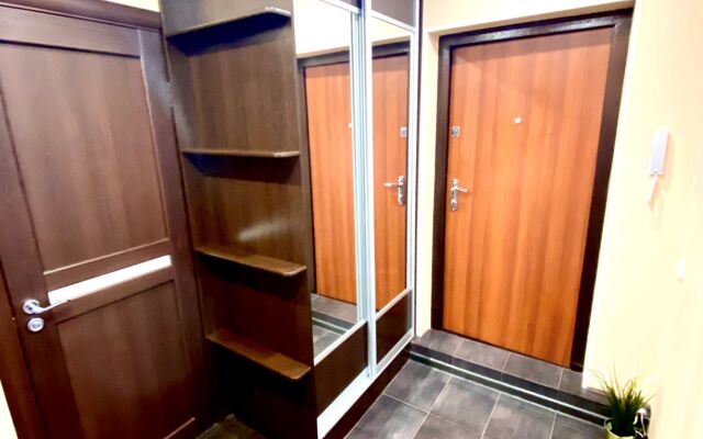 Апартаменты Двухкомнатная Квартира на Притомском