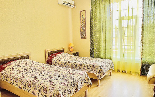 Отель Акварель