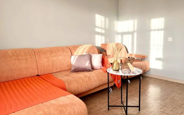 Apartamenty Dvuhkomnatnye Nice Flat