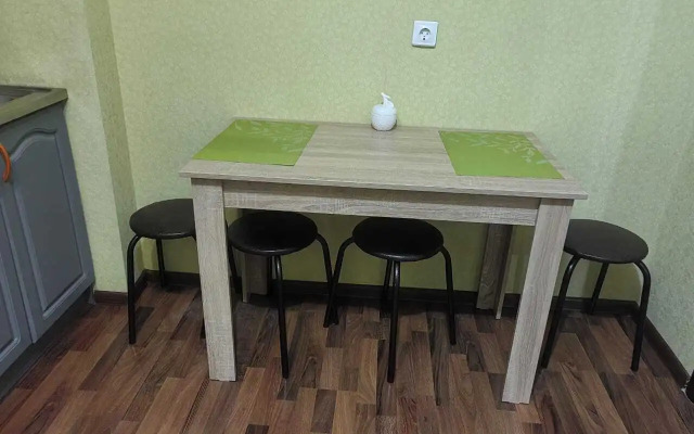 Квартира однокомнатная на Перевёрткина 1/2