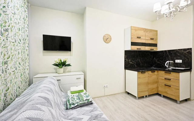 Квартира студия светлая в апарт-отеле Октава