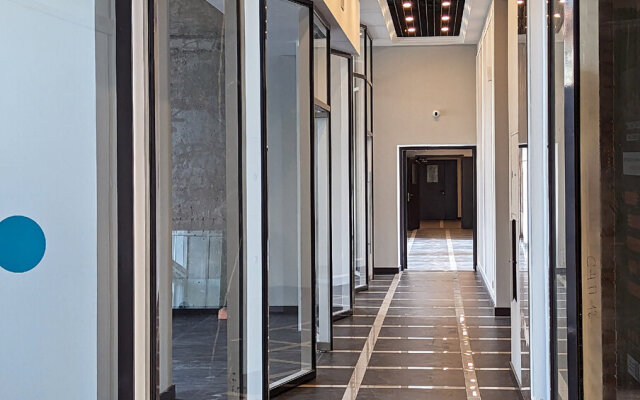 V apart-otele Nachalo u st.m. Lomonosovskaya Flat