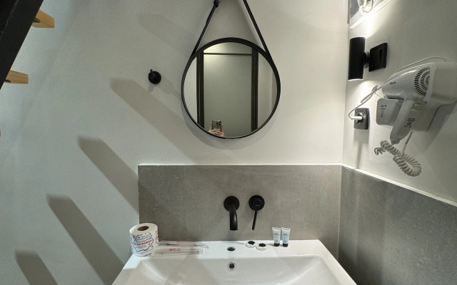 Mosh Mosh Boutique Hotel
