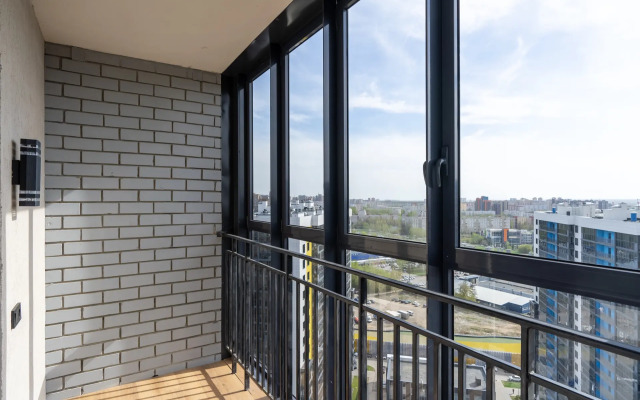 Studiya metro Gorki Flat
