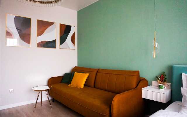 Zolotye listyya Flat