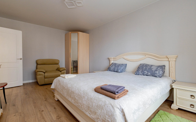 Provans Apartments
