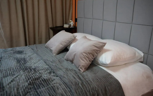 Апартаменты на Судостроительной 31к