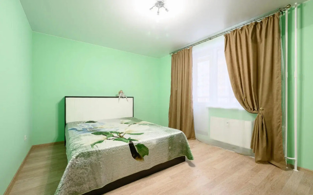 on Yekaterininskaya, 12 Apartament