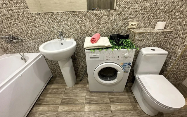 Квартира комфортная с дизайнерским ремонтом