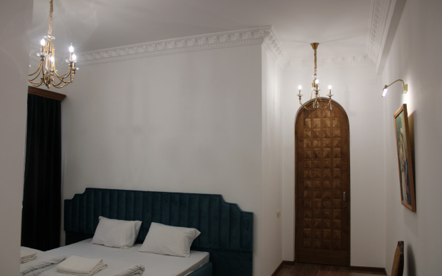 Otyak Hotel