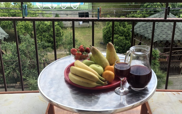 Uyutnyij Prichal Hotel