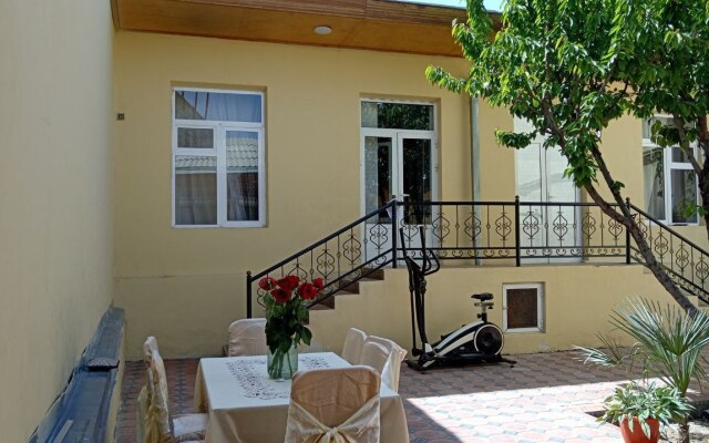 Gostevoy Dom Hotel Murodjon Guest House