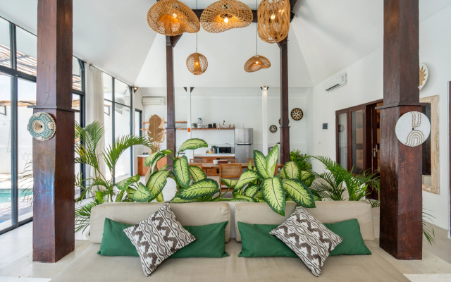 Вилла Spacious 4BR Mila Mou with rooftop