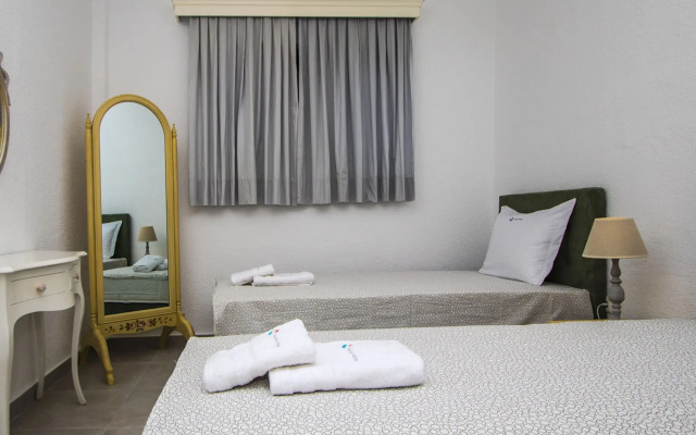 Lorenia Sea Side Elani Villa