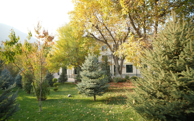 Wellmore Resort Hotel Charvak