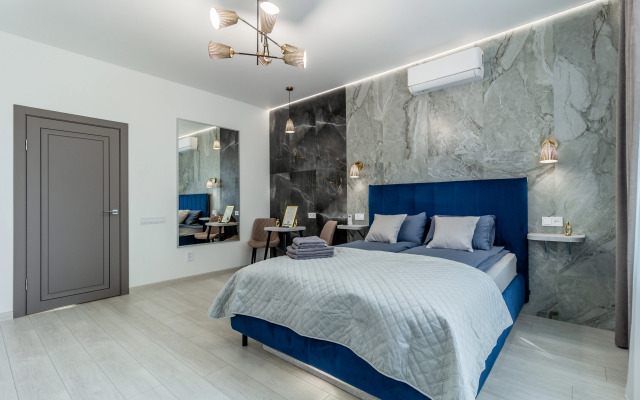 Sovremennaya Yevrodvushka V Tsentre Flat