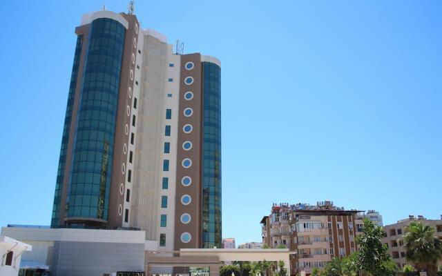 City Live Hotel