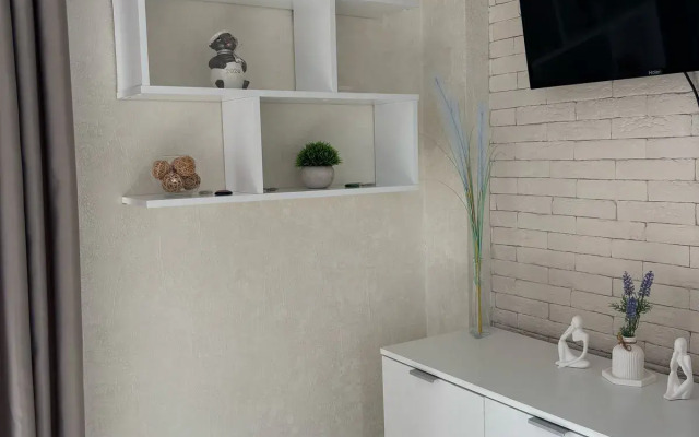 Studiya Milan S Vidom Na More Flat