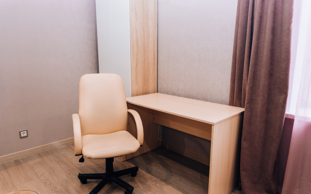 2komn Kvartira Ryadom S Zhd Vokzalom Apartments
