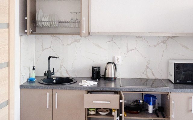 Квартира на улице Хрустальногорская 93